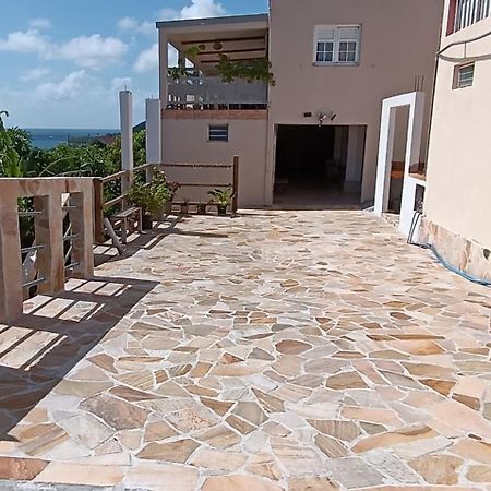 Ferienwohnung F2 Familial - Vue Imprenable Sur La Baie Du Marin Le Marin Exterior foto